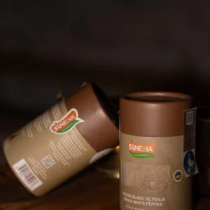 Variation #713 of Poivre blanc de Penja Moulu